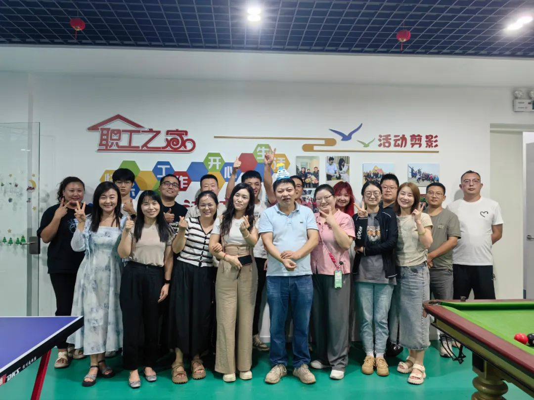 月满中秋·齐贺生辰 | 海洋之神HY590举办第三季度集体生日会