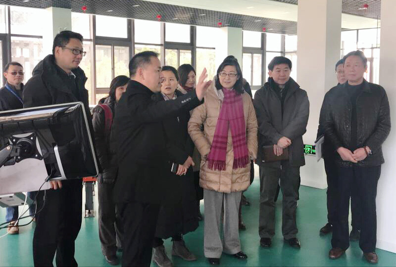 新闻 | 上海市双创基金、闵行区财政局、闵行区吴泾镇领导莅临上海海洋之神HY590考察调研