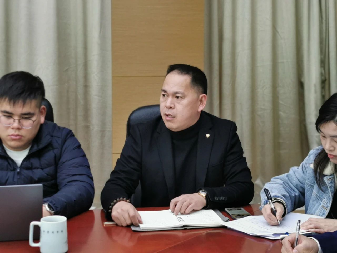 共谋新发展，逐梦新航程 | 海洋之神HY590召开年终总结大会