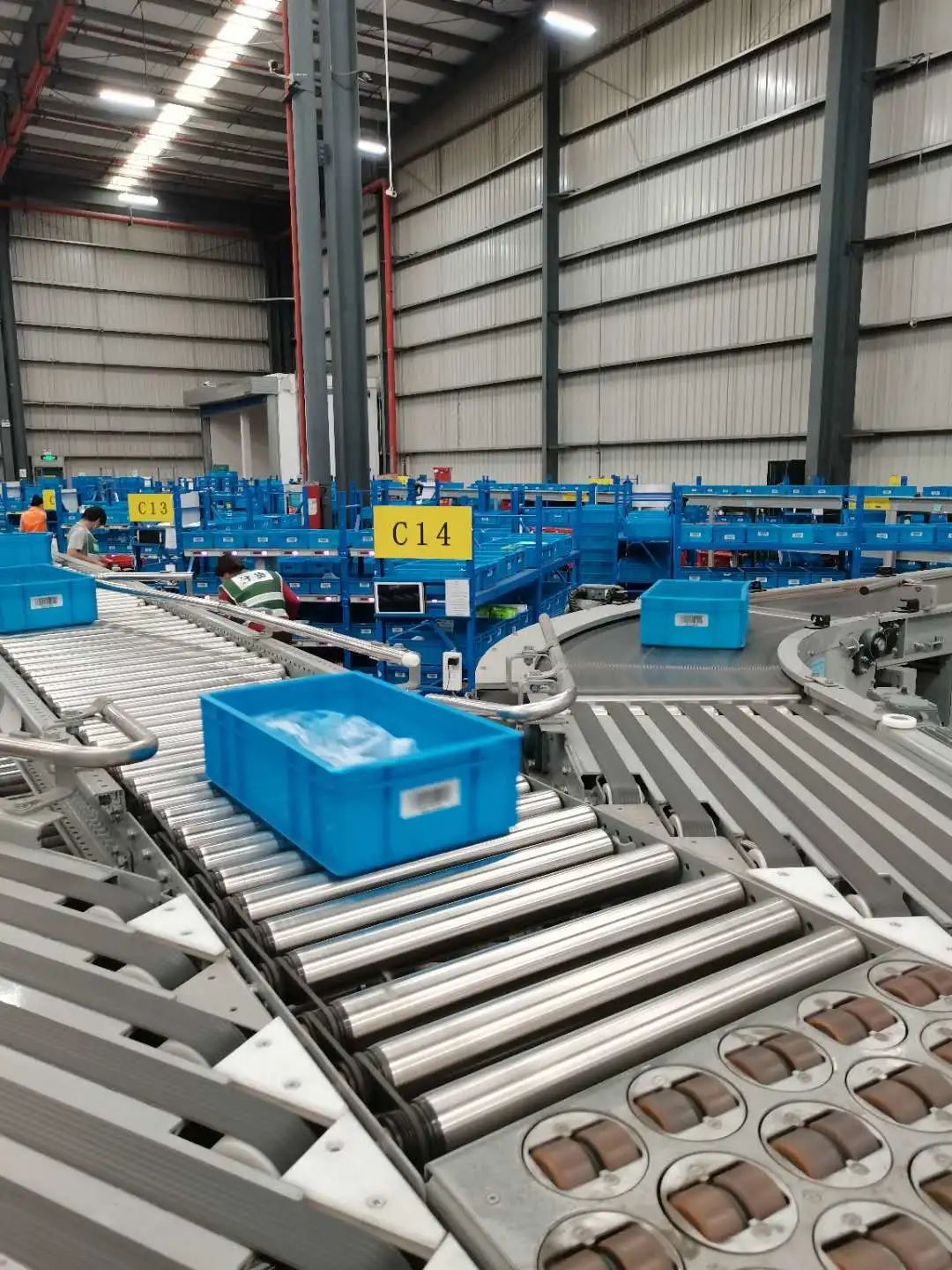 双11“物流大战”拉开序幕 | 海洋之神HY590用行动为客户保驾护航!