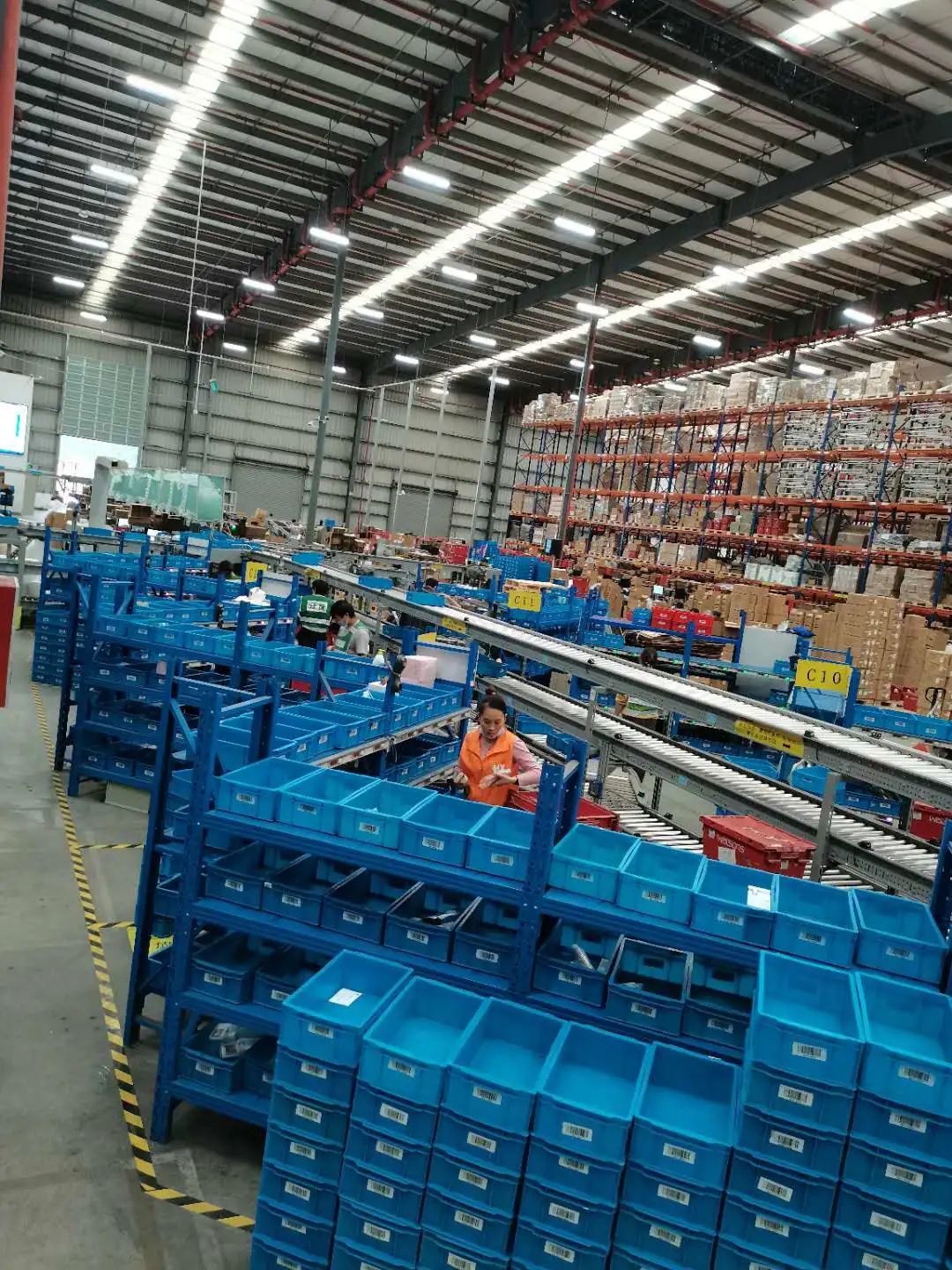 双11“物流大战”拉开序幕 | 海洋之神HY590用行动为客户保驾护航!