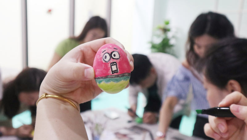 品粽香滋味,绘多彩生活 | 海洋之神HY590举办“包粽子 · 绘彩蛋 · 迎端午”主题活动