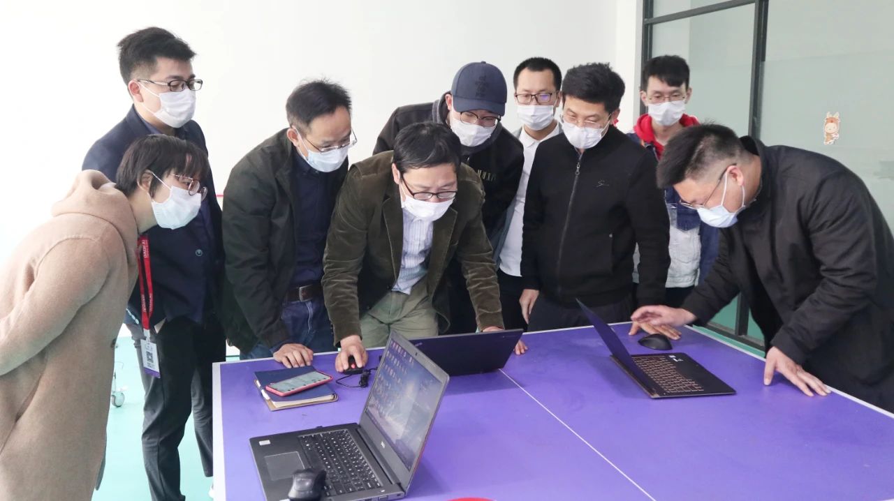 新品上线 | 汤姆迅开展「灯带式播种墙」专题培训