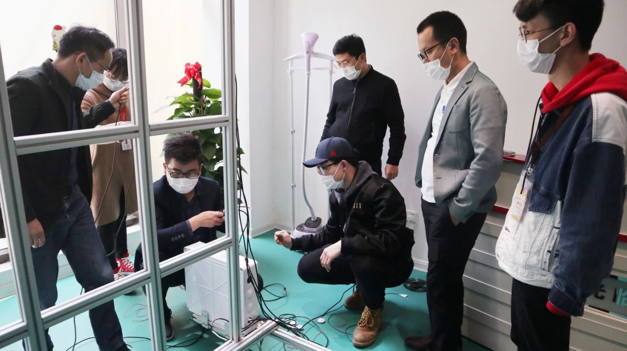 新品上线 | 汤姆迅开展「灯带式播种墙」专题培训