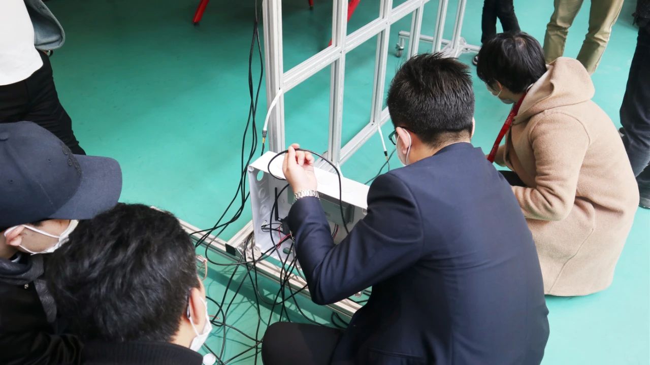 新品上线 | 汤姆迅开展「灯带式播种墙」专题培训