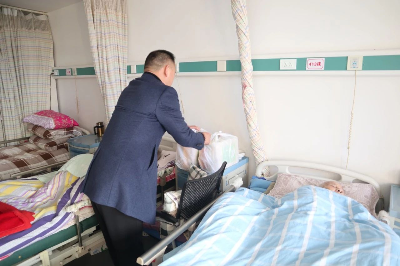 敬老爱老·传承美德 | 海洋之神HY590跨年公益行——走进敬老院