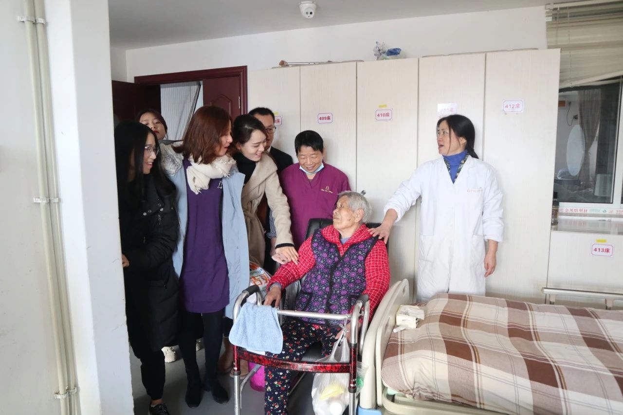 敬老爱老·传承美德 | 海洋之神HY590跨年公益行——走进敬老院