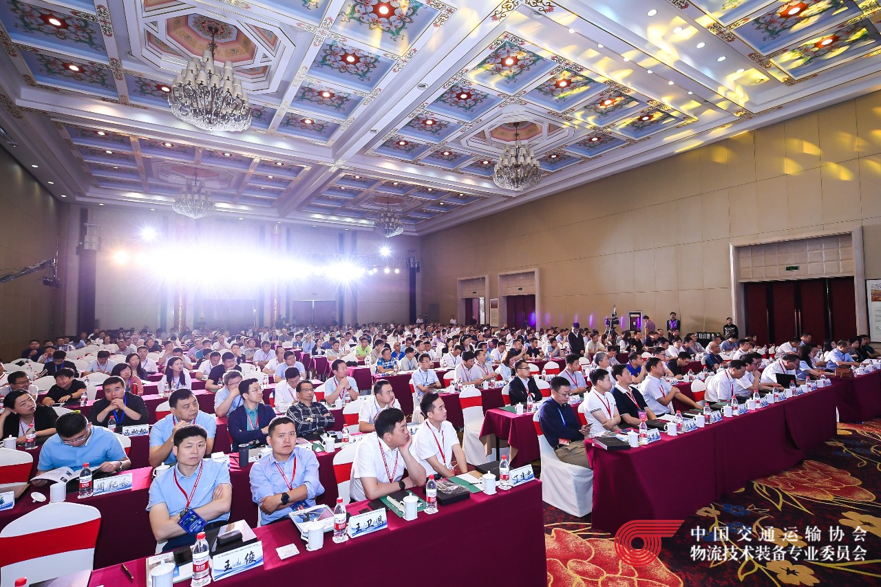 中国智能物流技术装备大会 | 海洋之神HY590荣获“技术革新奖”