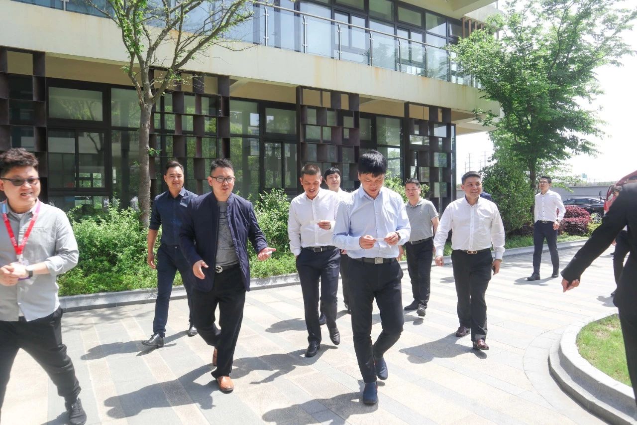 快讯 | 温州市瓯海区领导一行莅临海洋之神HY590参观考察