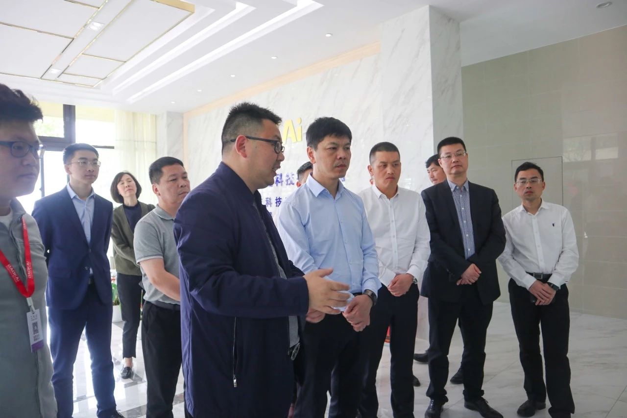 快讯 | 温州市瓯海区领导一行莅临海洋之神HY590参观考察