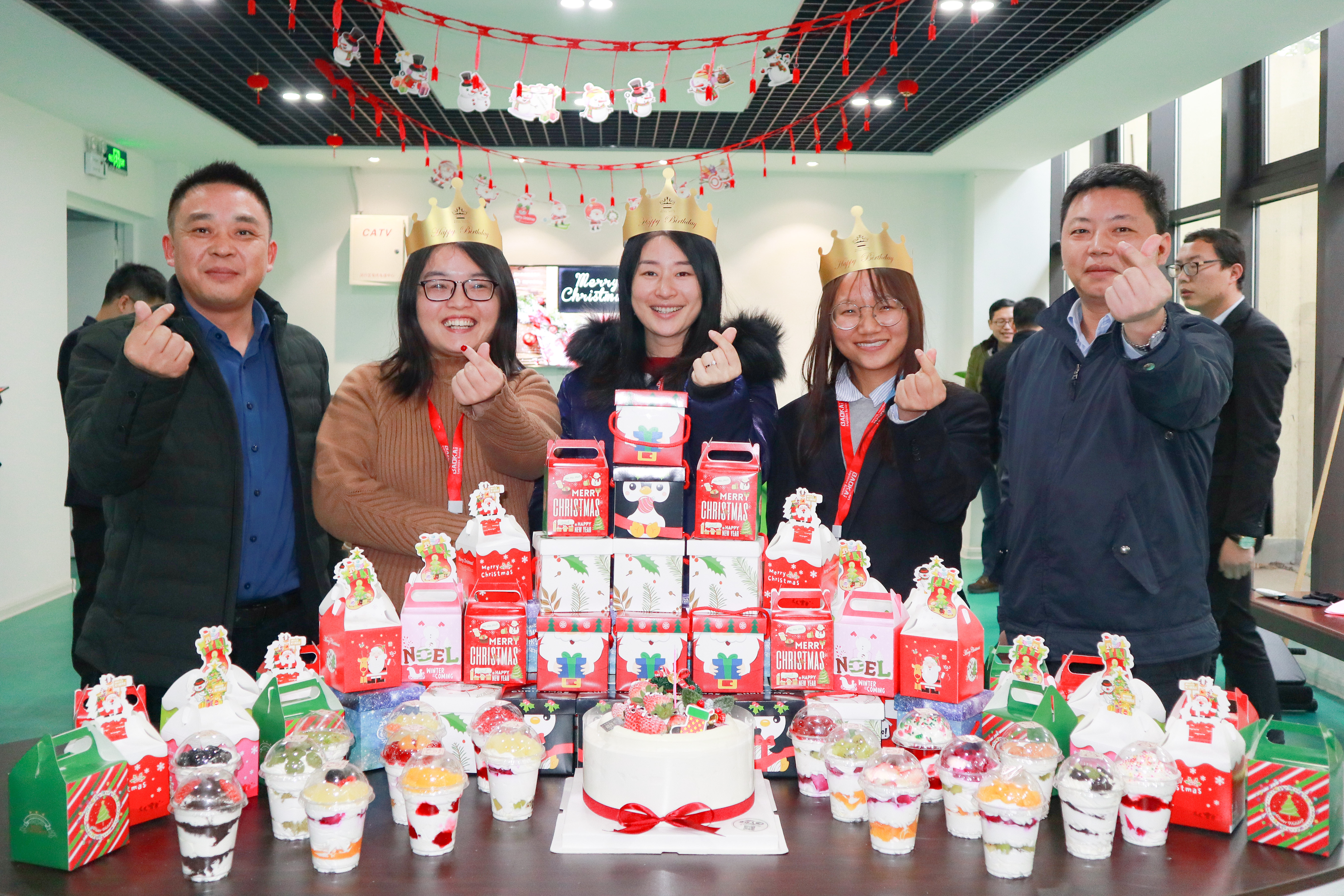 圣诞主题生日会 | Merry Christmas & Happy birthday！