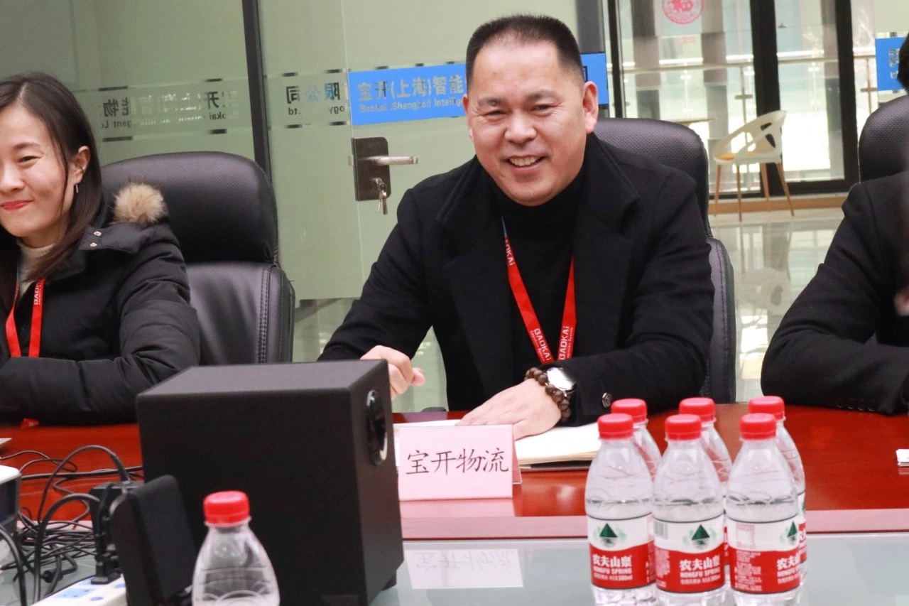 大调研·送春风 | 闵行区领导一行莅临海洋之神HY590考察调研