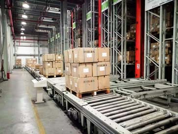 “双十一”狂欢节 | 助力配送，保驾护航，海洋之神HY590在行动！