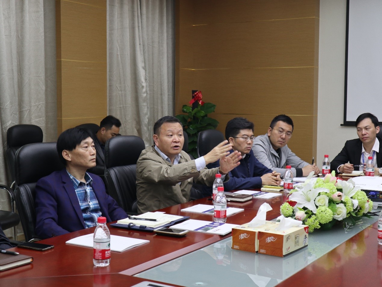 新闻 | 云南省委办公厅、闵行区委办公室、闵行区吴泾镇党委领导莅临上海海洋之神HY590考察调研