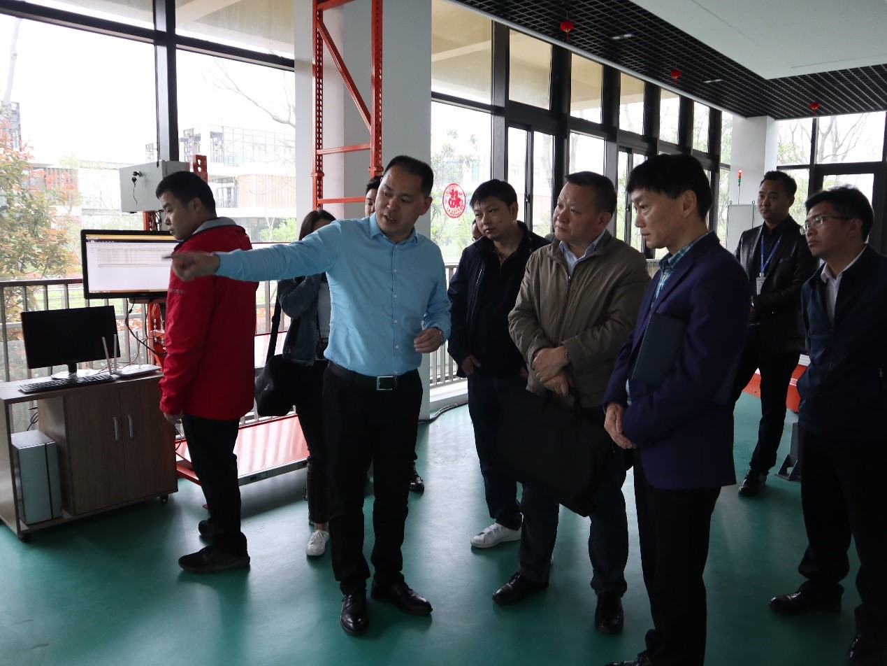 新闻 | 云南省委办公厅、闵行区委办公室、闵行区吴泾镇党委领导莅临上海海洋之神HY590考察调研