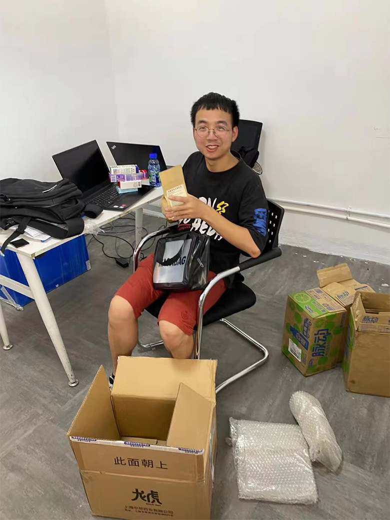 夏送清凉,情系一线|致高温下坚守岗位的一线员工