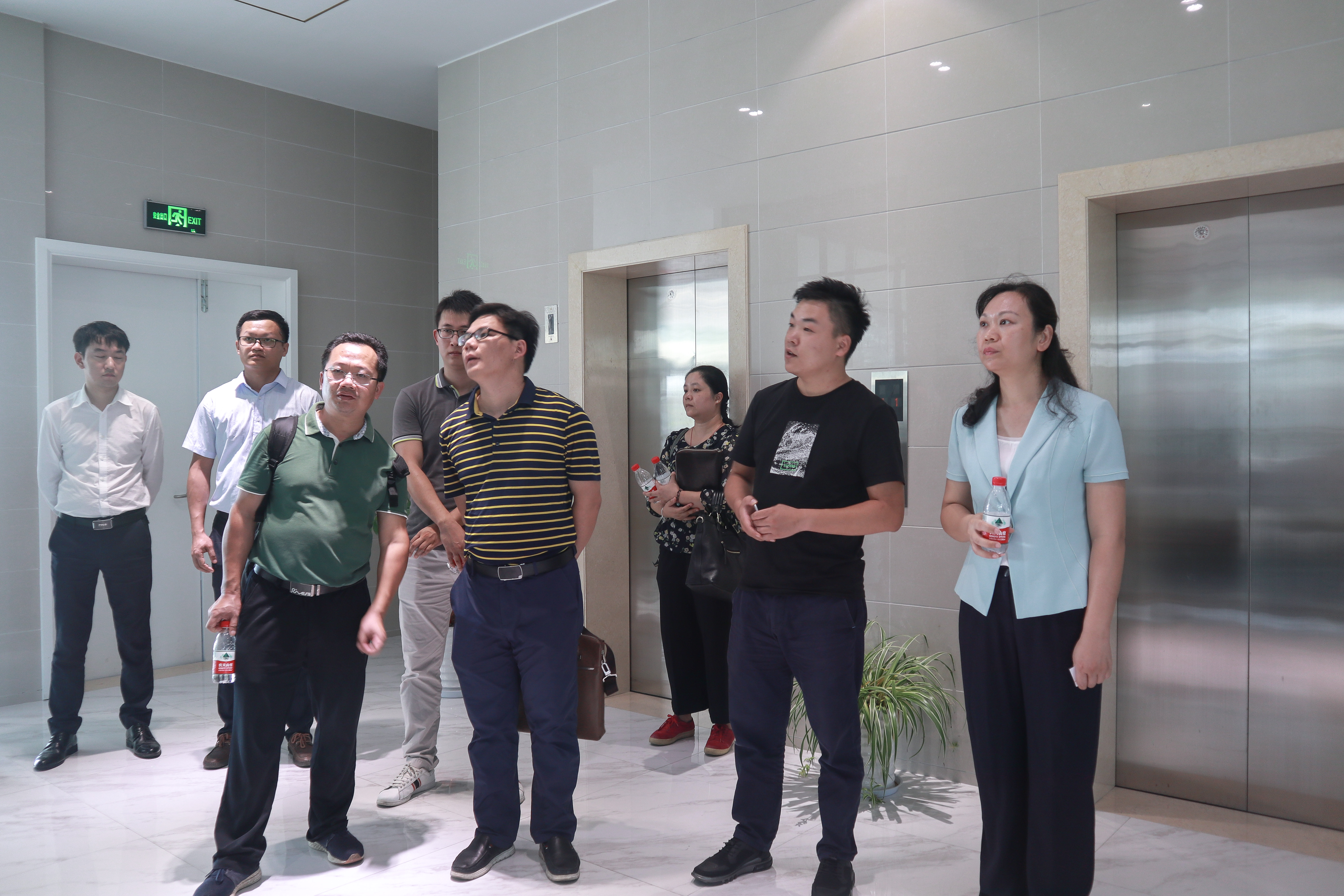 快讯 | 肇庆市高新区领导莅临海洋之神HY590智能参观考察