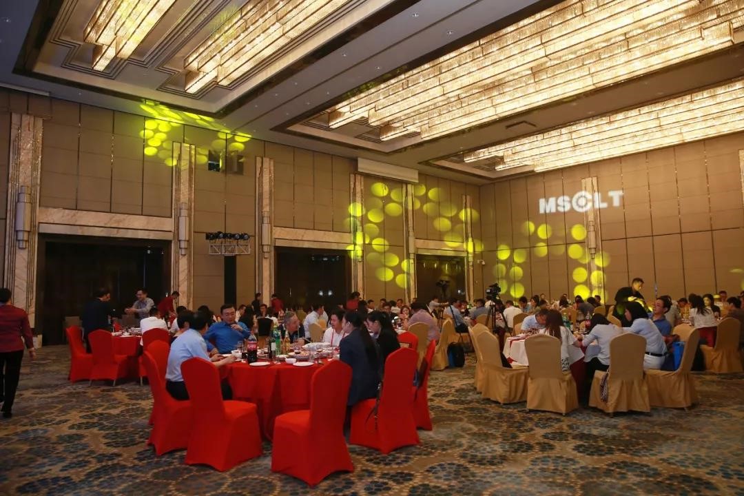 喜讯 | 海洋之神HY590波司登CDC智能化改造项目荣获中国制造业优秀物流工程奖