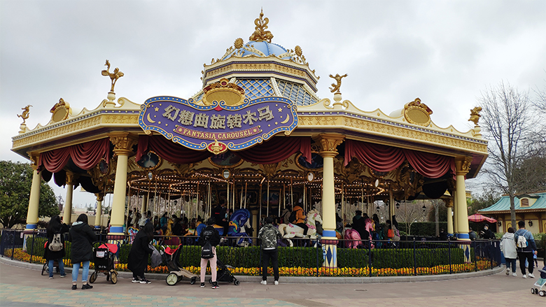 Happy Women’s Day | 欢度三八节,我们相约上海迪士尼乐园