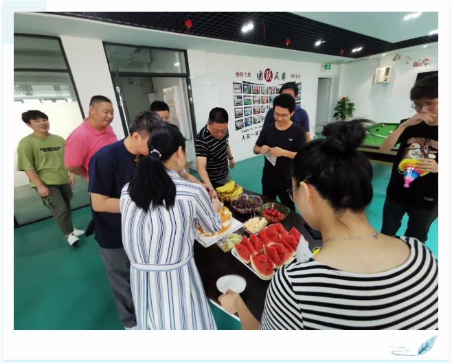 夏送清凉,集体庆生,慰问一线 | 致我们的一线伙伴:辛苦了!