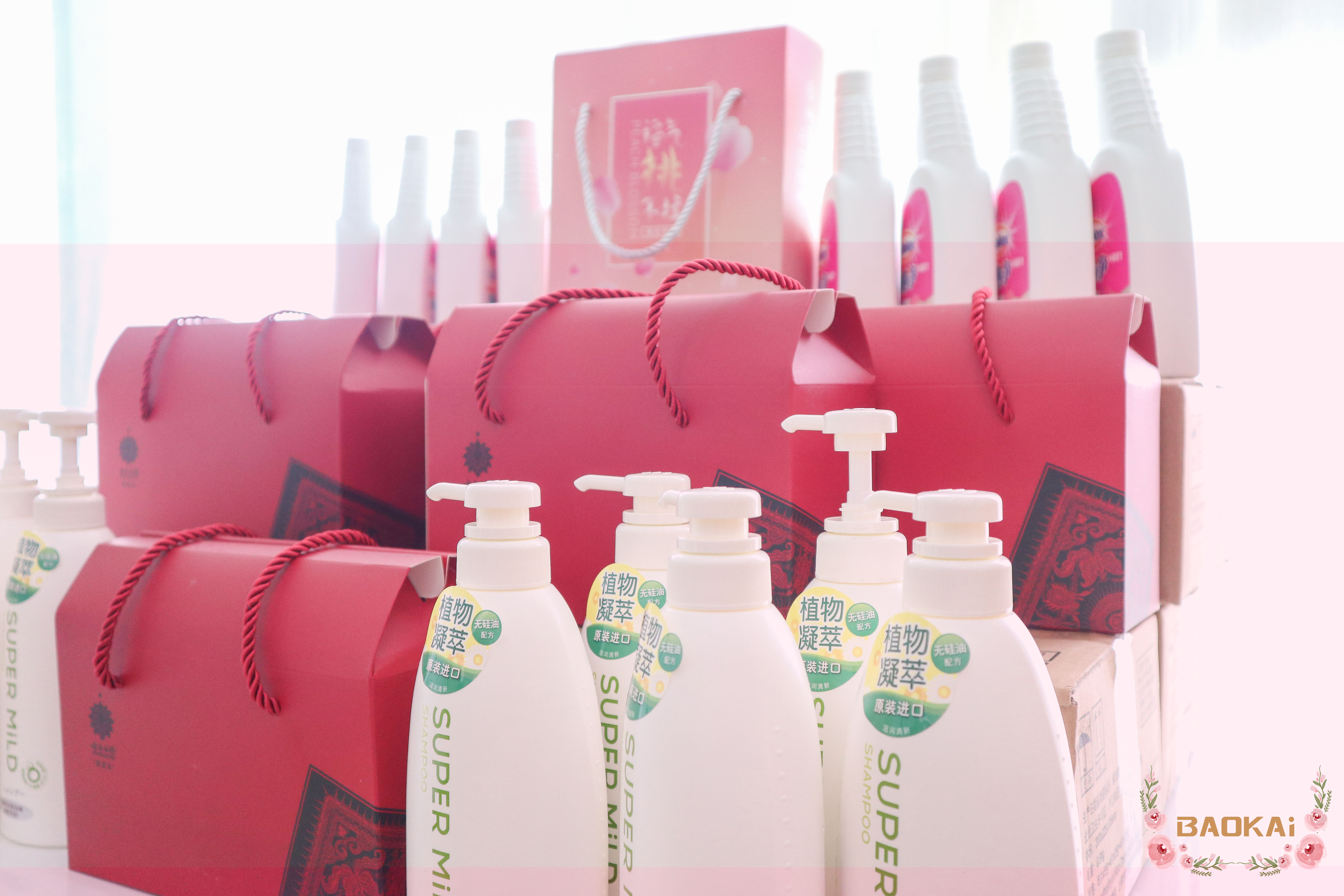 巾帼俏丽，乐享“三八” | 海洋之神HY590举办“午后派对·集体观影”活动