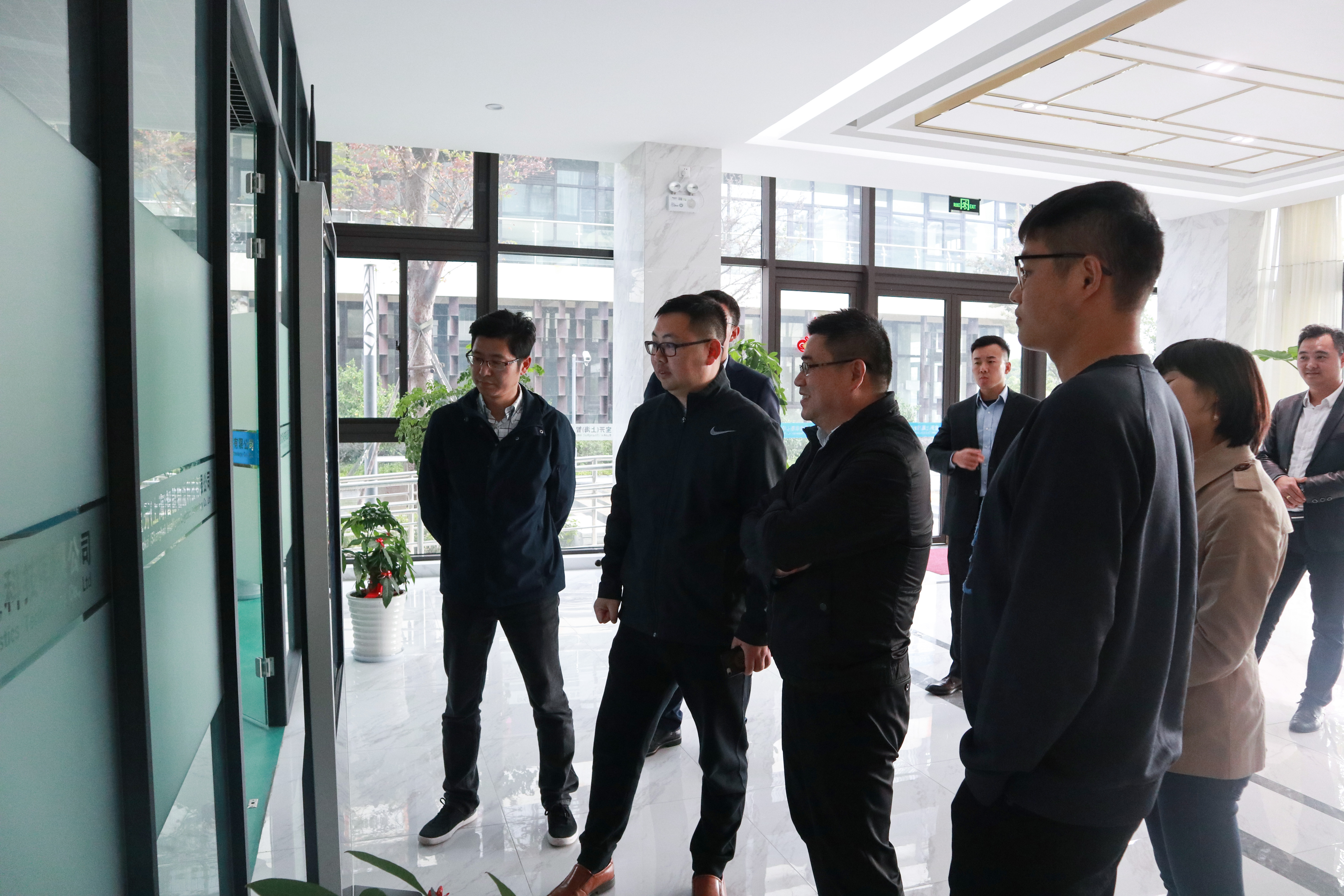 简讯 | 浙江省绍兴市柯桥区发改局、招商局领导莅临海洋之神HY590参观考察