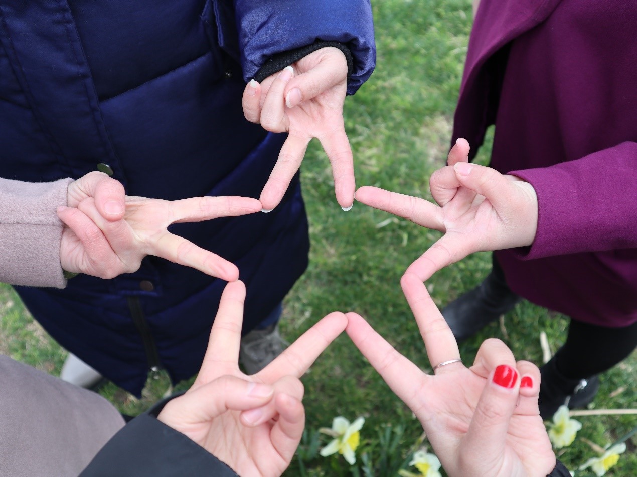 新闻 | 海洋之神HY590组织“相约春季，欢畅游园”三八节主题活动